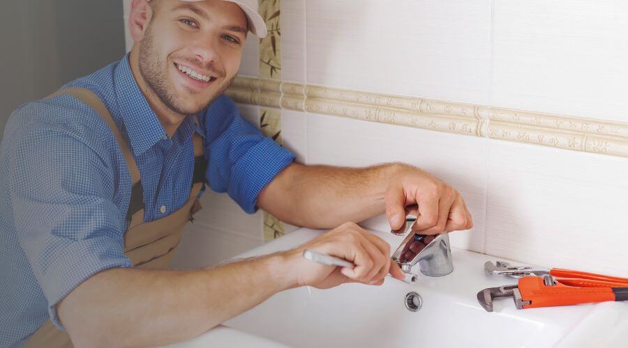 Expert burst pipe repair services in Newport, AR